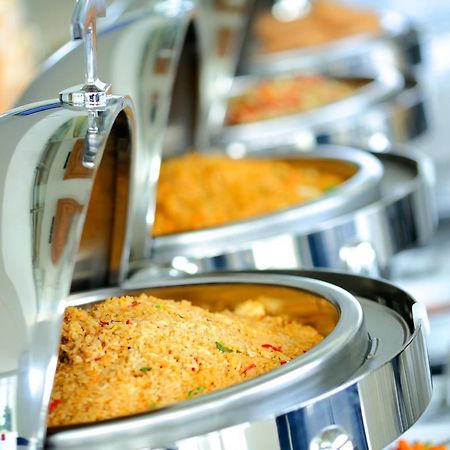 Amaris Hotel Cirebon Eksteriør bilde
